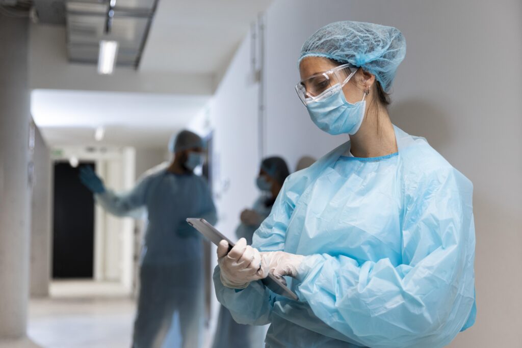 médico paramentado